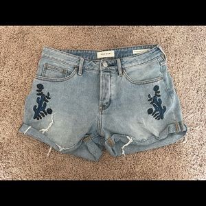 PacSun Jean Girlfriend Shorts Size 26